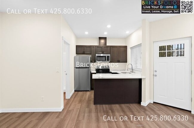 Building Photo - Move-in Ready in Tacoma, WA