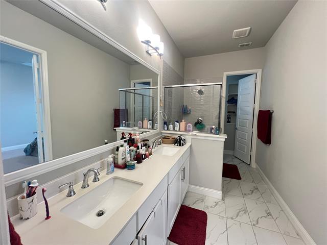 Building Photo - 4275 Curtiss Dr
