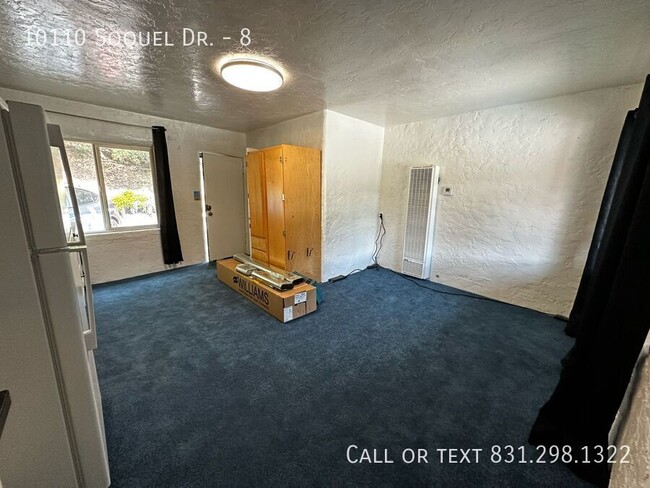 Building Photo - 10110 Soquel Dr