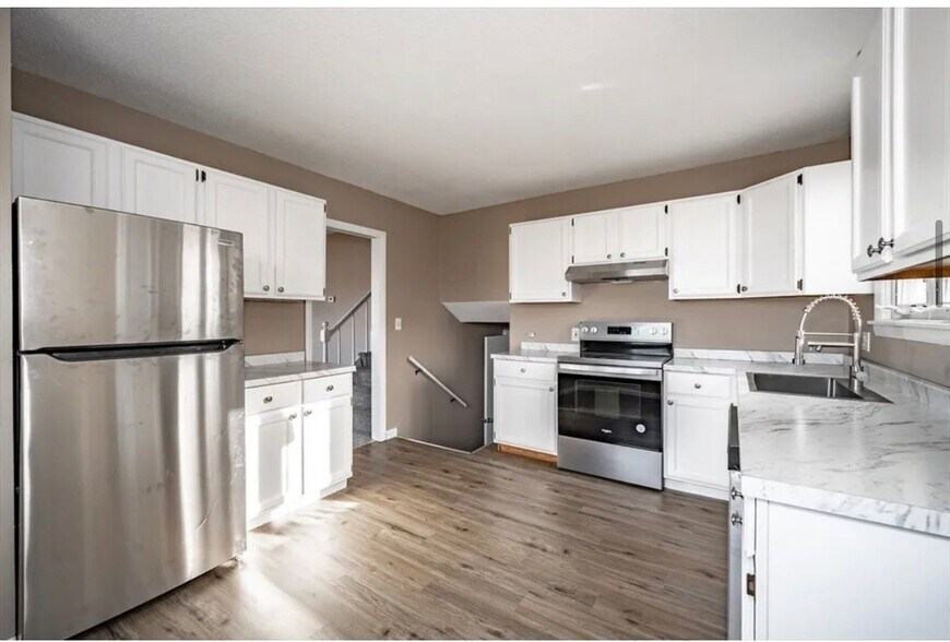 Building Photo - 11 Hope Farms Dr