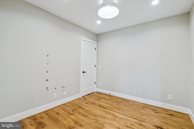 Building Photo - 1844 3rd St NW
