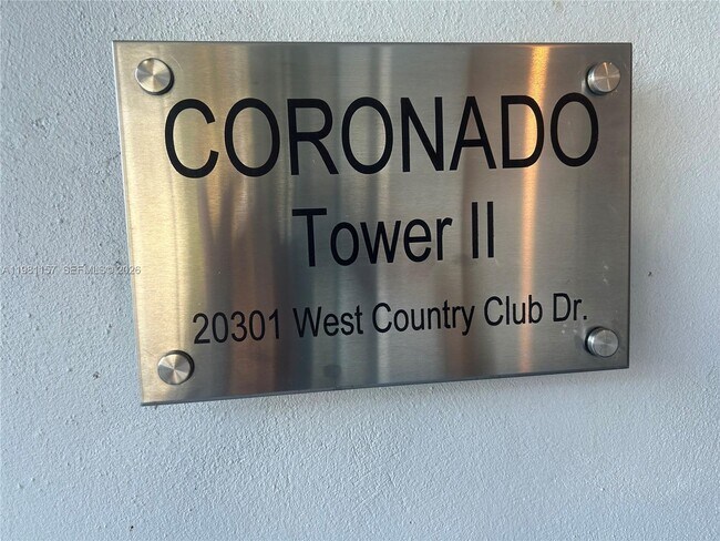 Building Photo - 20301 W Country Club Dr