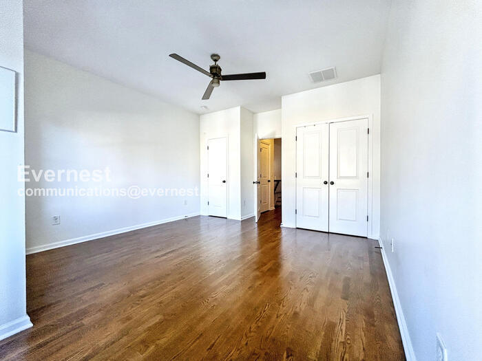 Building Photo - 951 Opelousas Way