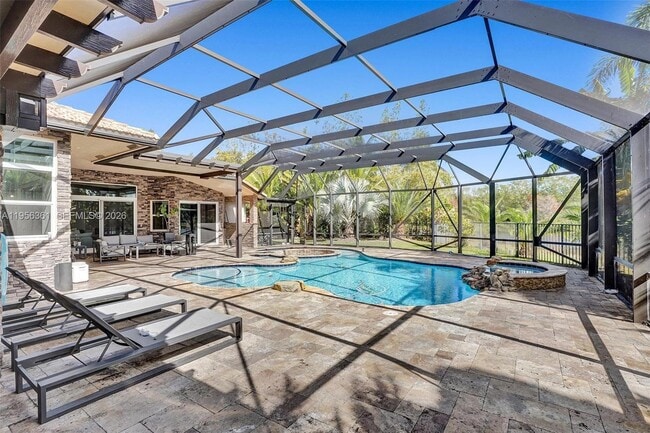 Building Photo - 306 Egret Ln