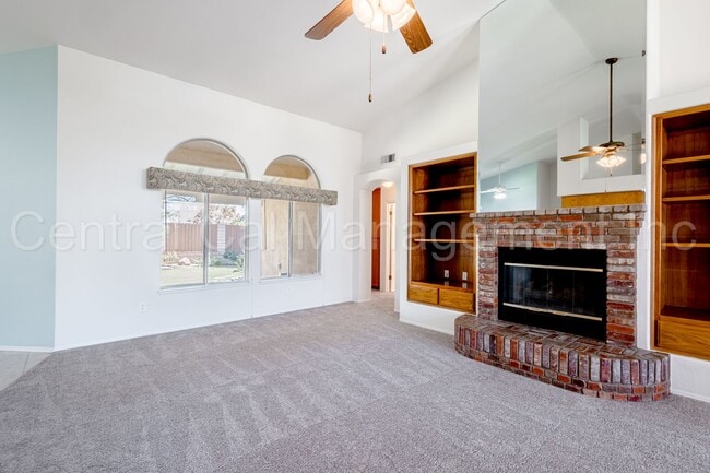 Building Photo - 3 Bedroom + Office, 2 Bath Home with Solar...