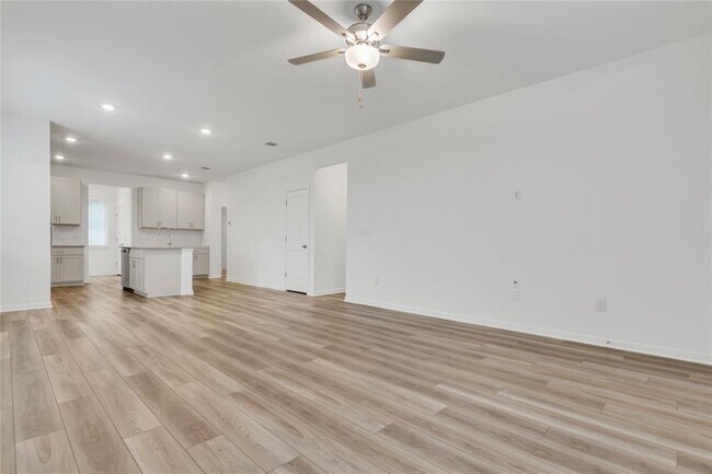 Building Photo - 5901 Jennifer Pasture Path