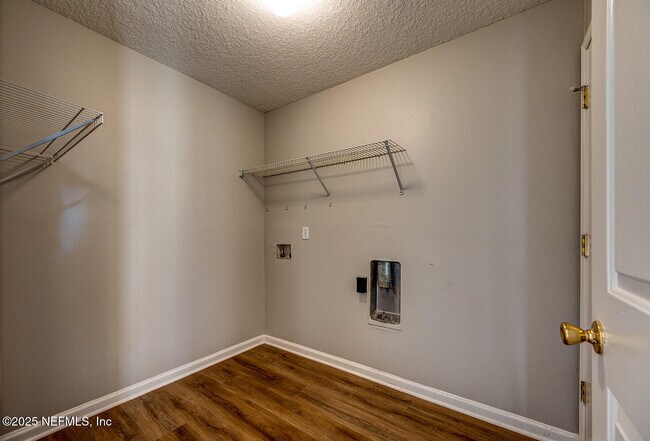 Building Photo - 3174 White Heron Trail