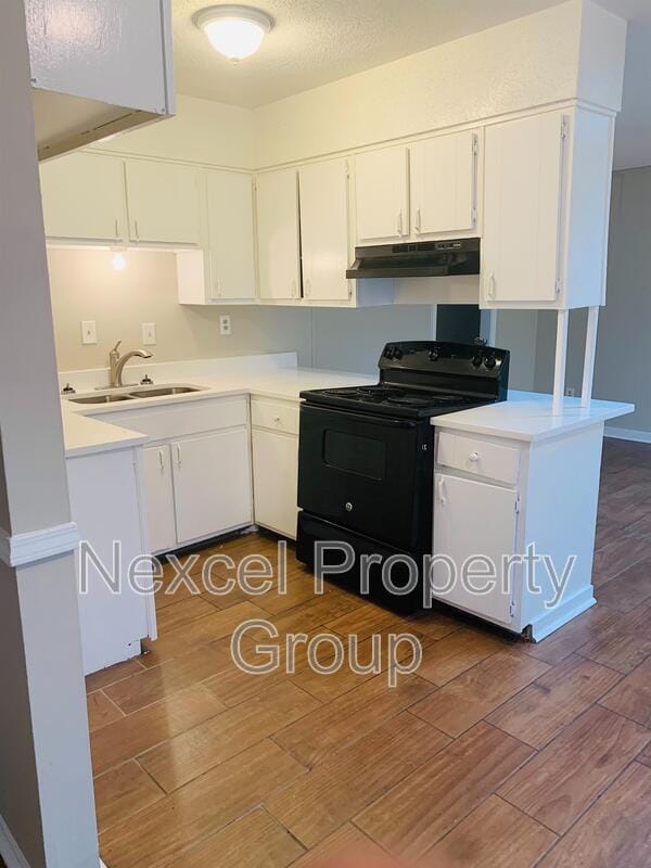Building Photo - 6560 Greenbriar Dr