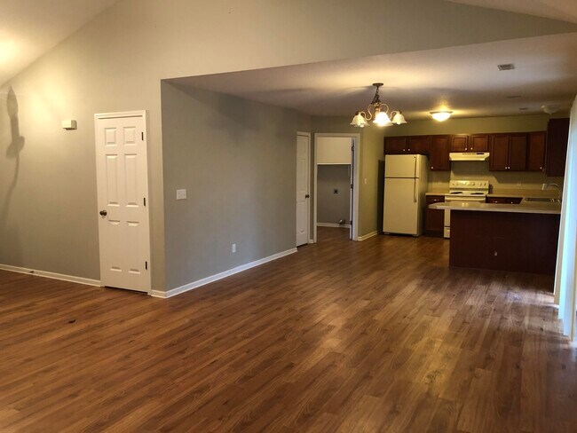 Building Photo - 5102 Sandstone Dr