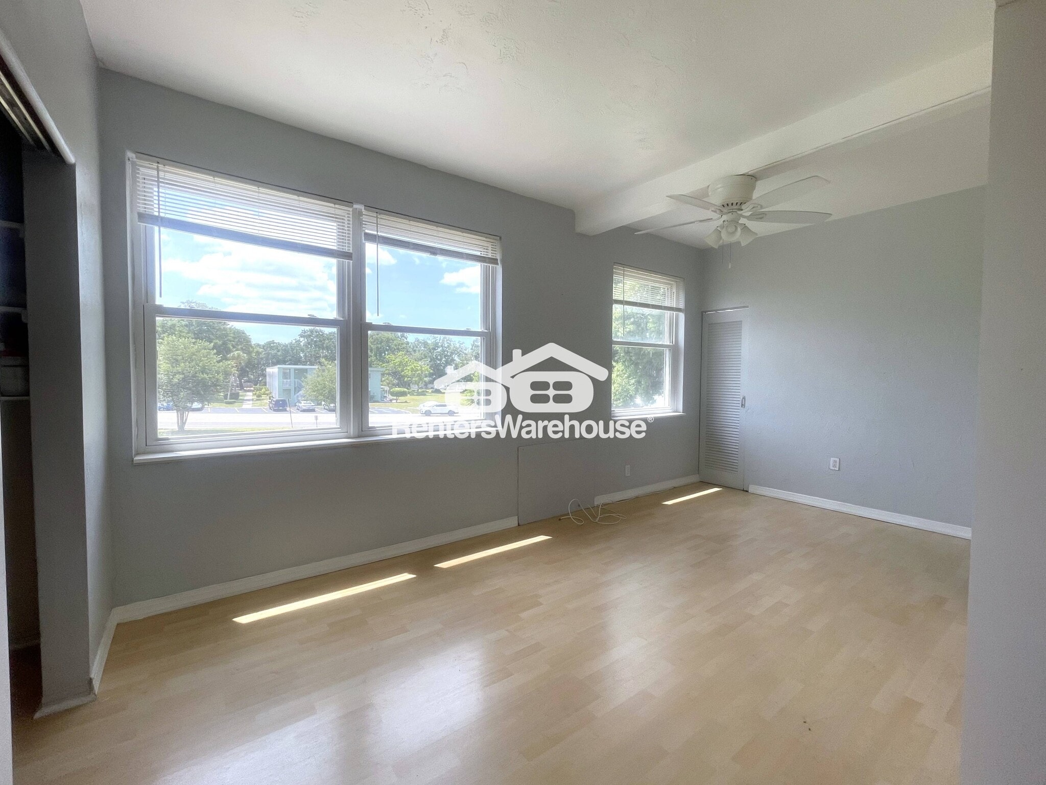 Building Photo - 2433 Brazilia Dr