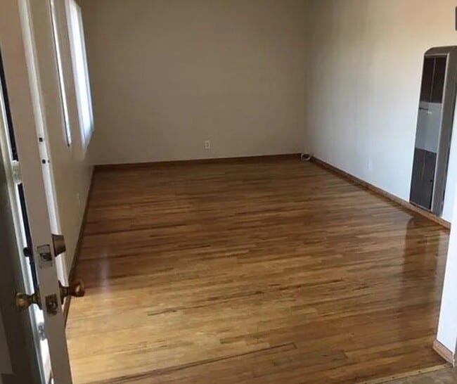 Building Photo - 3728.5 Ingraham St