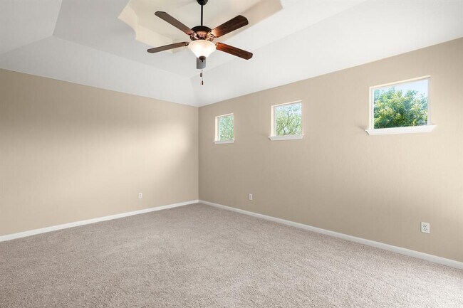 Building Photo - 122 Legends of Hutto Tr