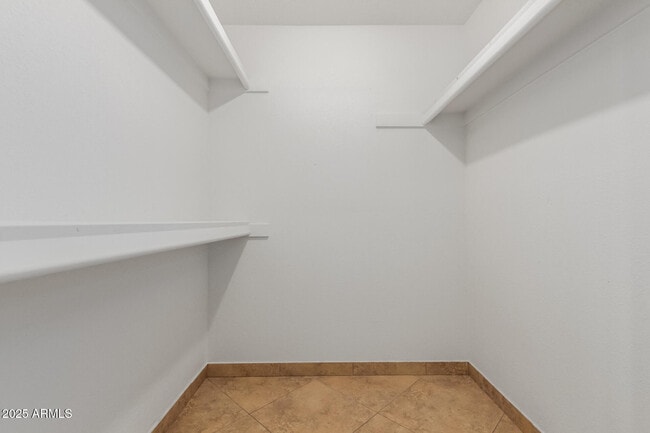 Building Photo - 4107 N 106th Ave