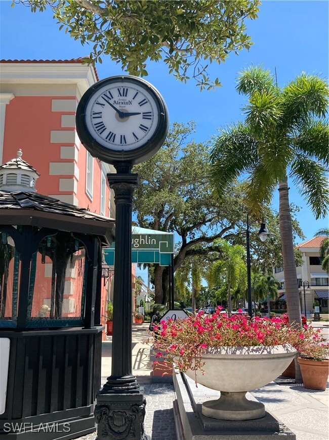 Building Photo - 1016 7th St S