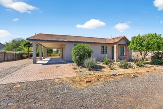 Building Photo - 34682 N Kachina Ln