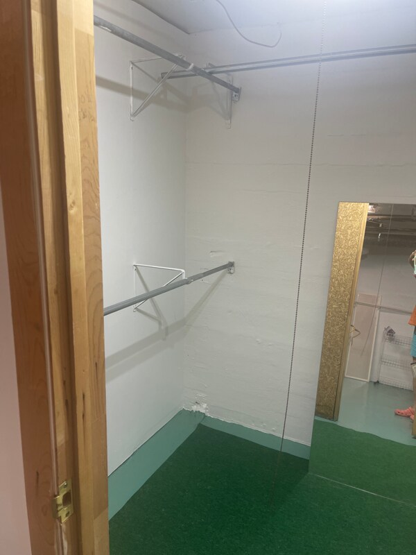 Building Photo - 3869 Beech St