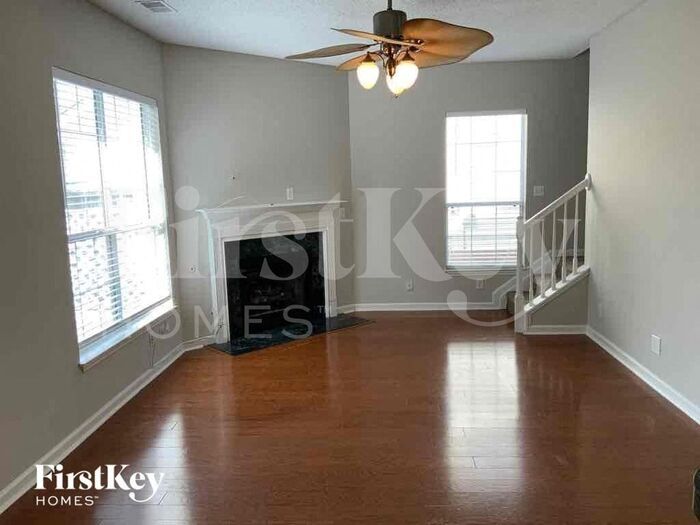 Building Photo - 591 Tribeca Ct