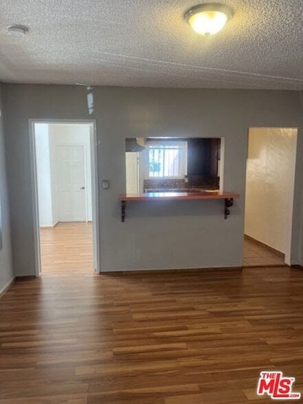 Building Photo - 4281 S Hobart Blvd