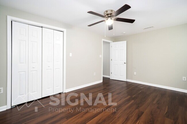 Building Photo - 1524 33rd St Ensley