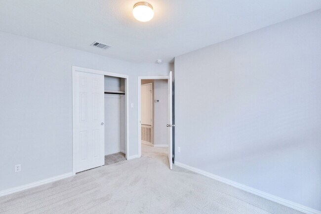 Building Photo - 133 Calline Mayes Run