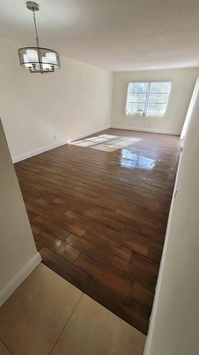 Primary Photo - 6505 Winfield Blvd