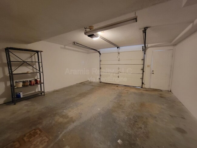 Building Photo - 3058 Steeplechase Dr