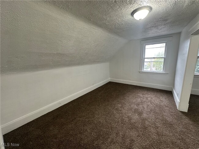 Building Photo - 3823 E 54th St