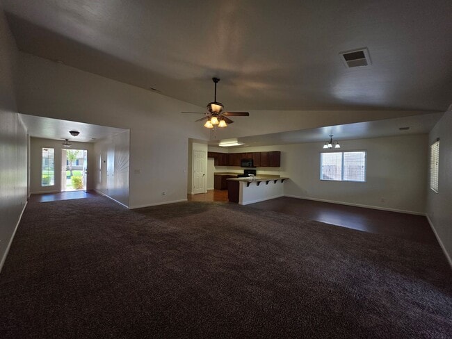 Building Photo - $300.00 off First Month's Rent!!!!!!