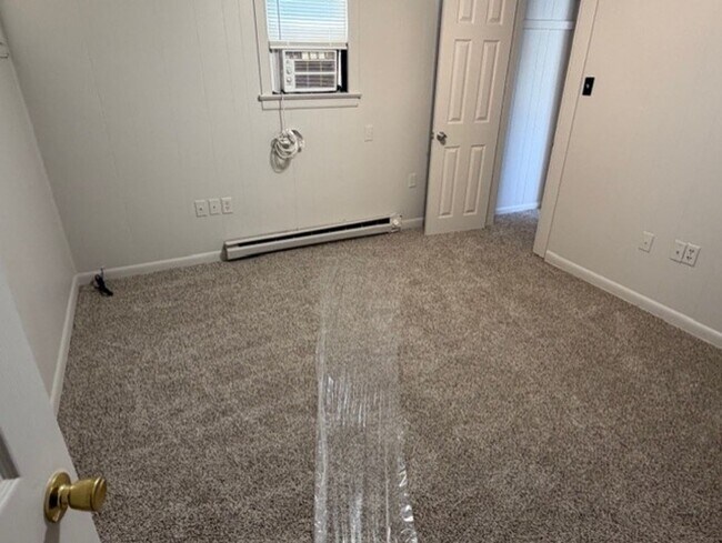 Building Photo - 2144 S 2nd St