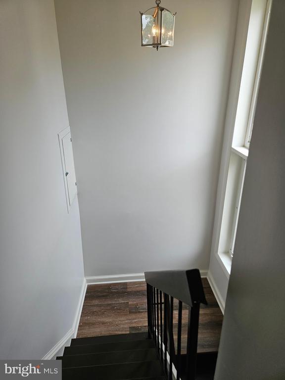 Building Photo - 6322 Bentham Ct