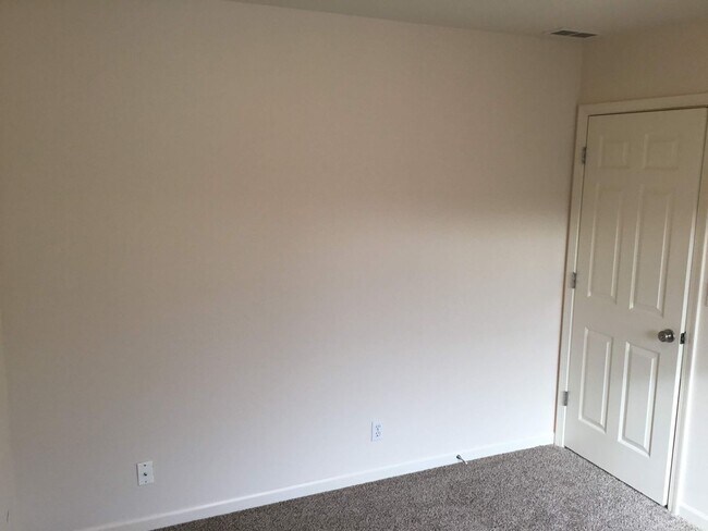 Building Photo - 1698 Riley Ln