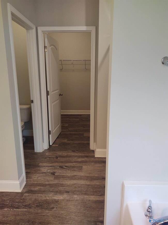 Building Photo - 152 Grey Fawn Trail