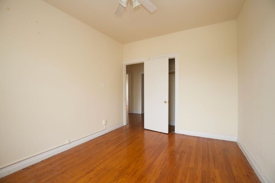 Building Photo - 1530 N Kedzie Ave