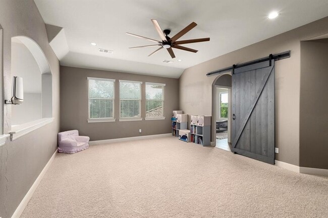 Building Photo - 15509 Boulder Heights