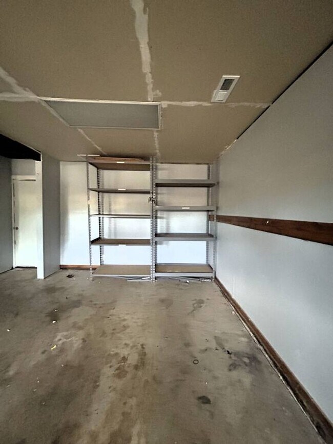 Building Photo - Spacious House with Garage, 48x24 Shop, an...