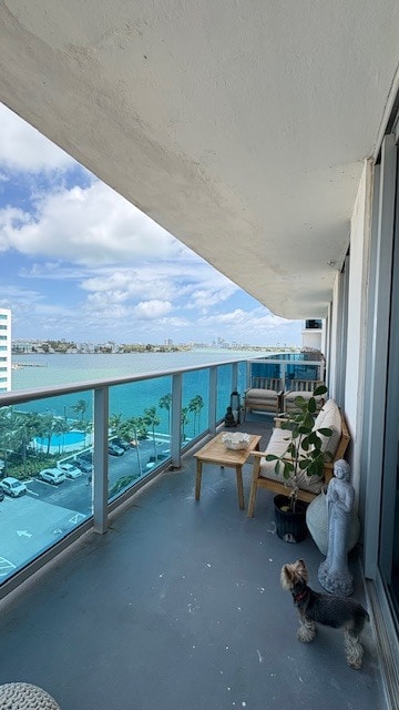 Building Photo - 7501 E Treasure Dr