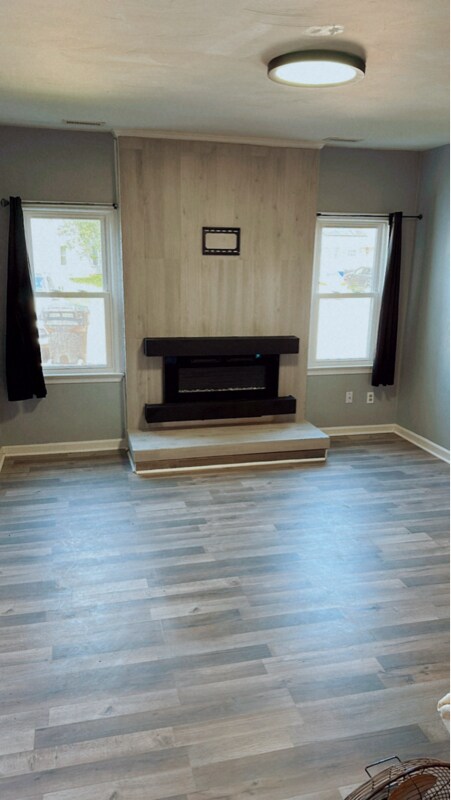 Building Photo - 716 Glenshire Dr