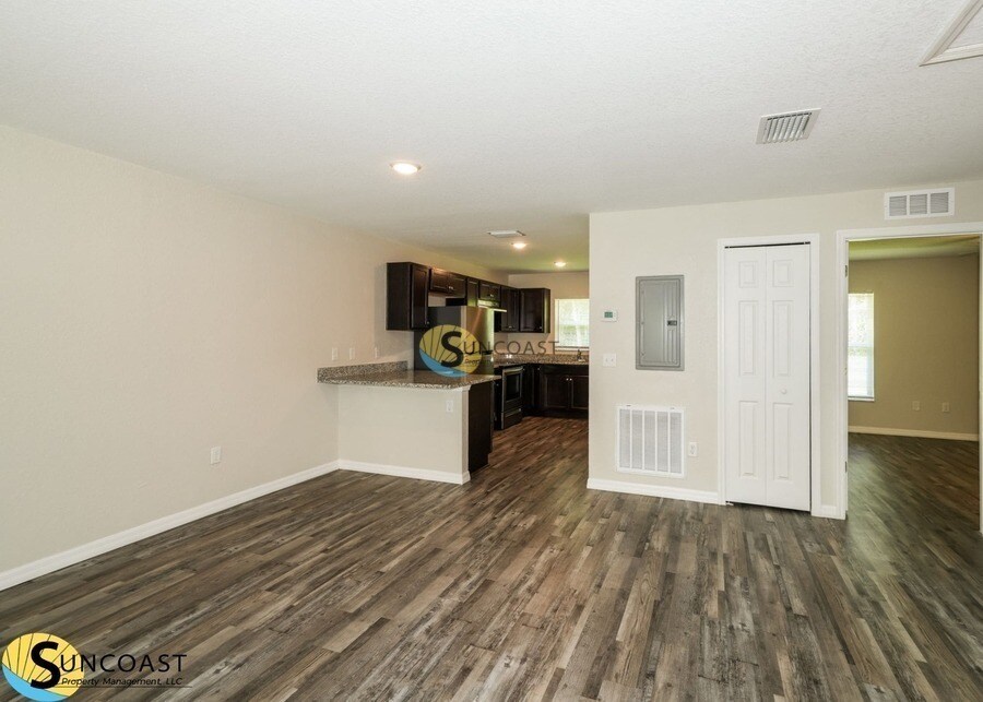 Building Photo - 72 Juniper Loop