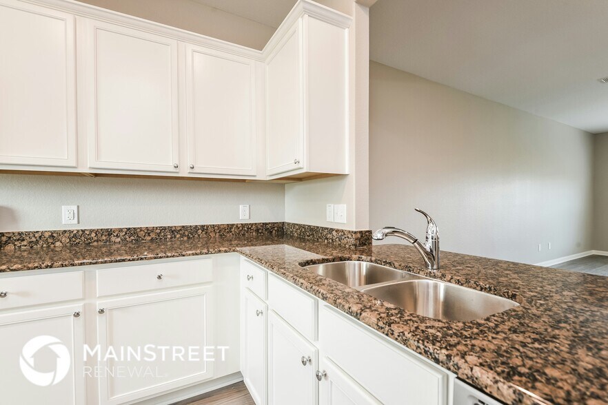 Building Photo - 26116 Hals Dr