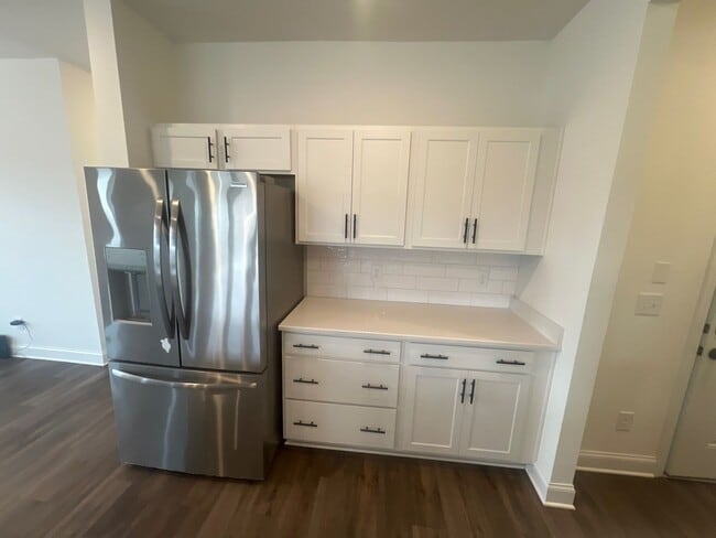 Building Photo - 312 Traywick Pl