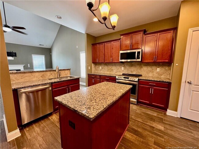 Building Photo - 123 Tun Tavern Dr