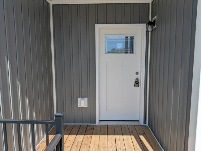 Building Photo - 5702 Blue Harbor Dr