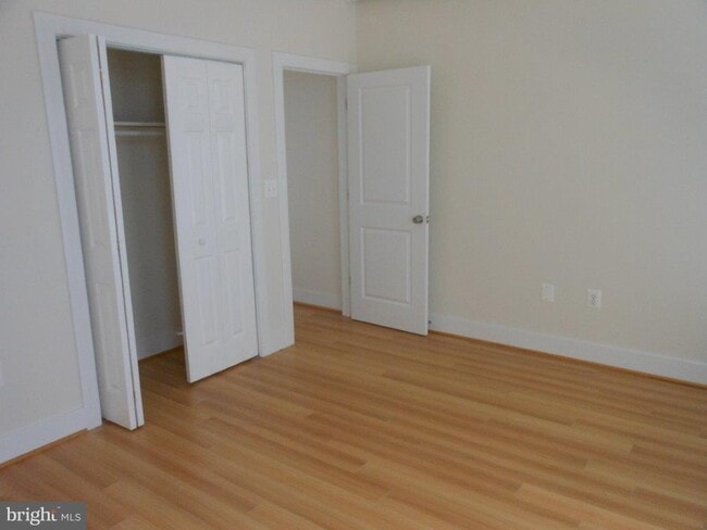 Building Photo - 218 E Chase St