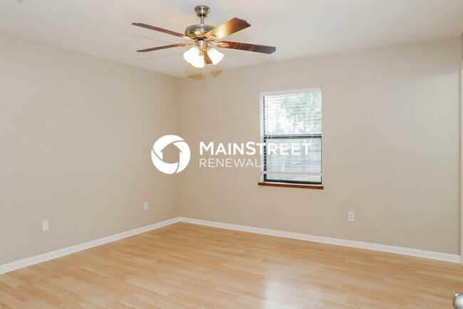 Building Photo - 3 Bedroom Pet-Friendly Home in Palm Bay, FL with Main Street Renewal