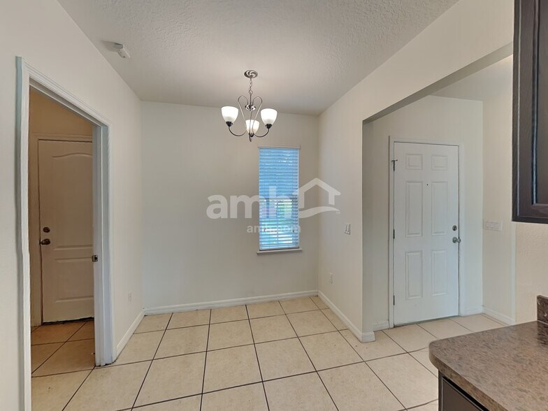 Building Photo - 152 Prairie Falcon Dr