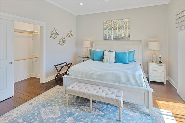 Building Photo - 2611 Avenue Q