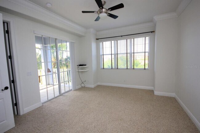 Building Photo - 6002 Yeats Manor Dr