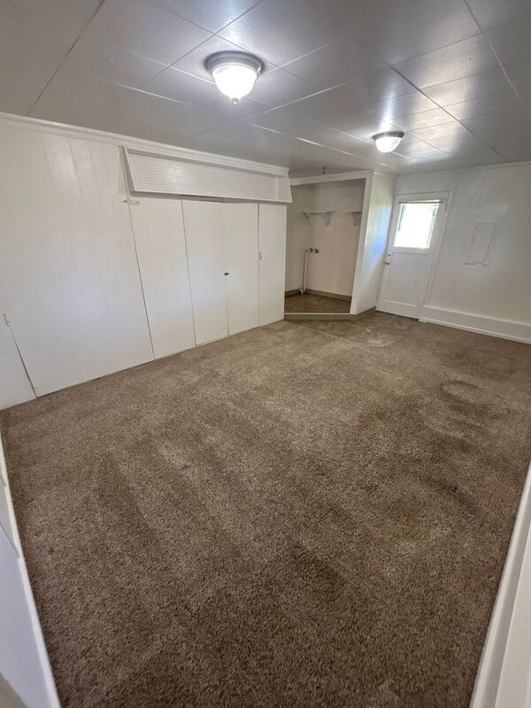 Building Photo - 1215 NW 11th St