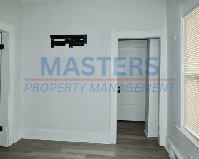 Building Photo - Holiday Special: Enjoy half off your first month’s rent when you move in!