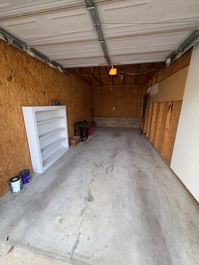 Building Photo - 6258 Braelinn Dr